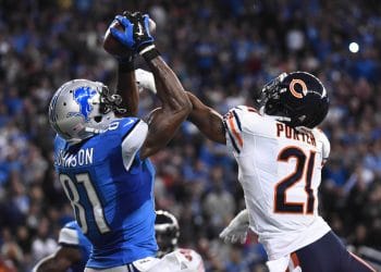 Calvin Johnson makes a contested catch against a Chicago Bears defender.
