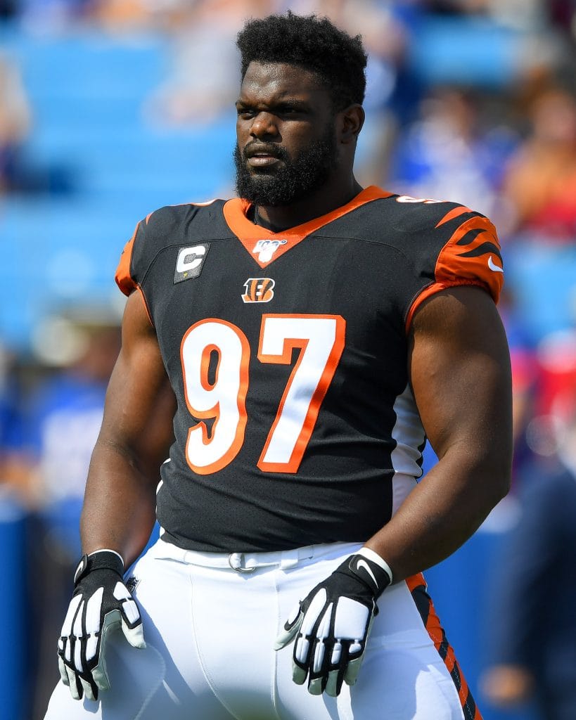 Cincinnati Bengals defensive tackle Geno Atkins during pregame warmups, preparing for an NFL matchup.