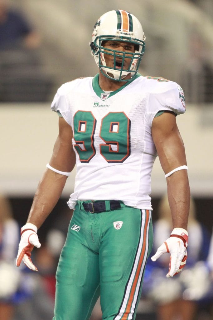 Miami Dolphins defensive end Jason Taylor during a game at AT&T Stadium.