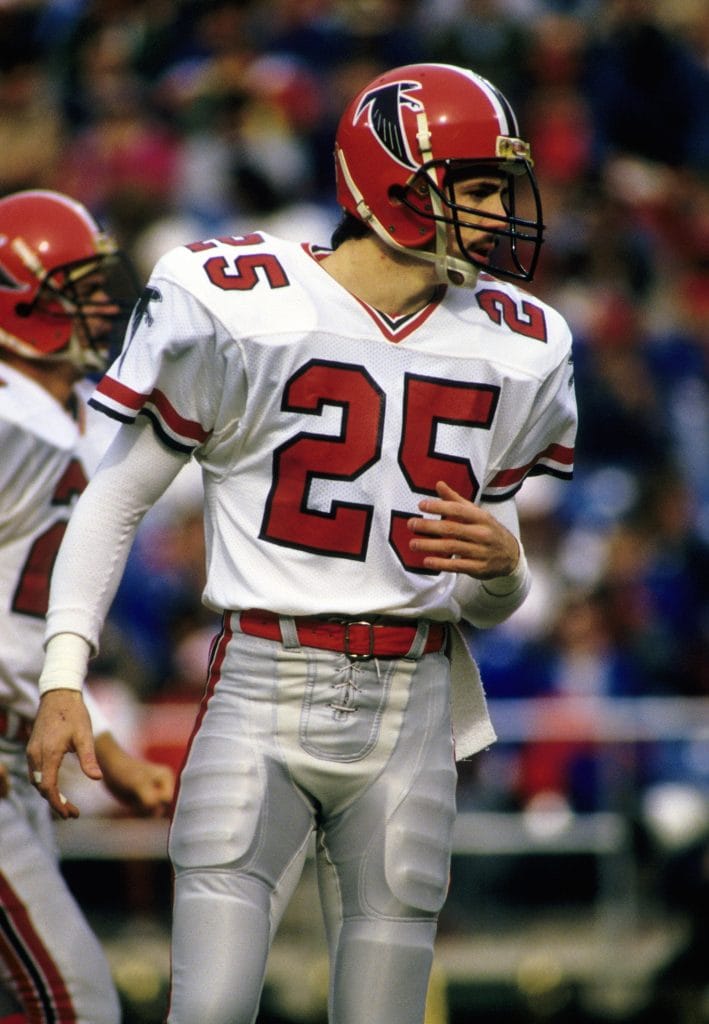 Scott Case playing for the Atlanta Falcons during an NFL game.