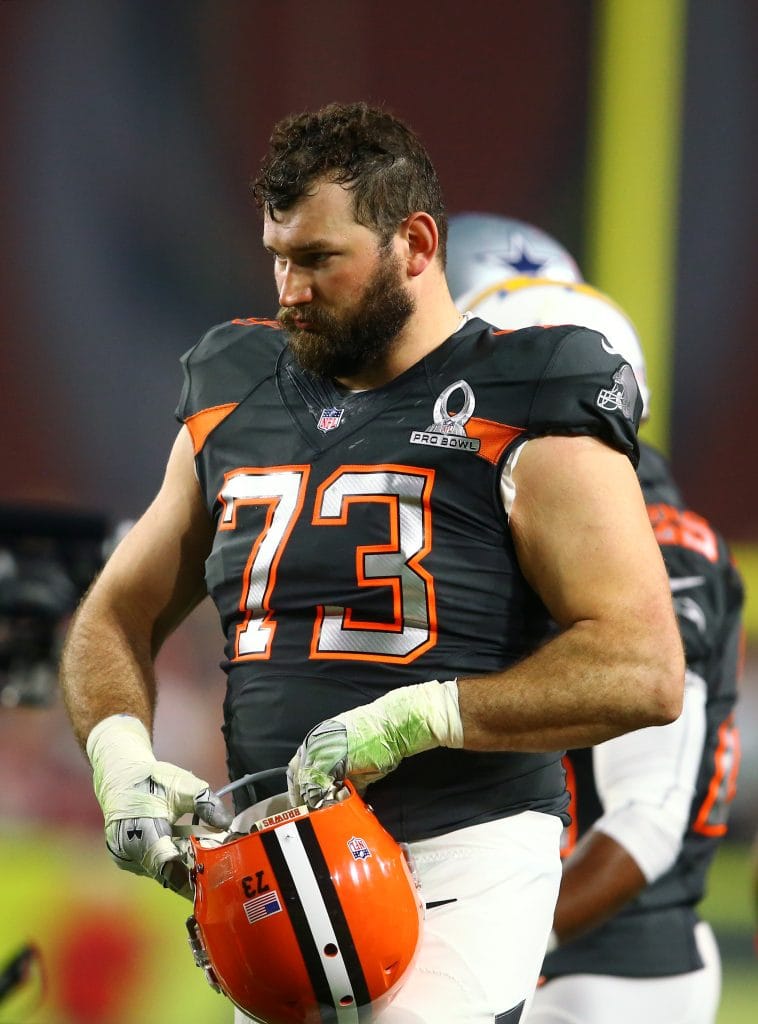 One of the Top 10 White Offensive Linemen of All Time Joe Thomas, ranked among the Top 10 White Offensive Linemen of All Time, represents one of the best white NFL players in history during a Pro Bowl.