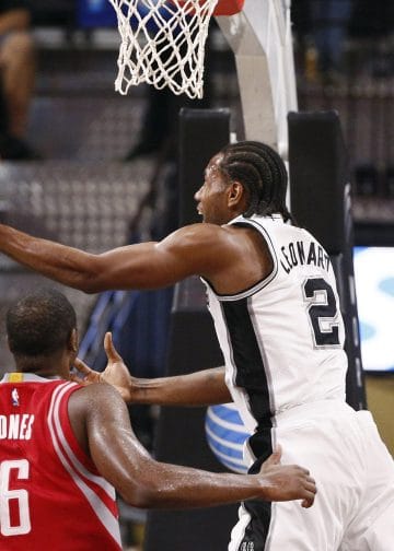 kawhi-leonard-finishing-layup-spurs-vs-rockets-top-10-small-forwards-of-all-time