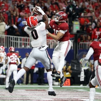 Georgia tight end Darnell Washington makes a contested touchdown catch against Alabama during the 2021 SEC Championship Game.